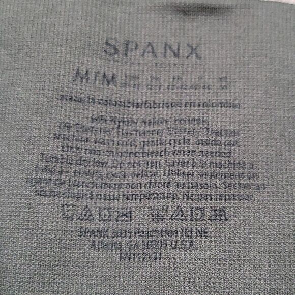 ☔️🔺️Spanx Olive & Black "Look at me Now" Seamless High Waist Pants Medium - Picture 8 of 8